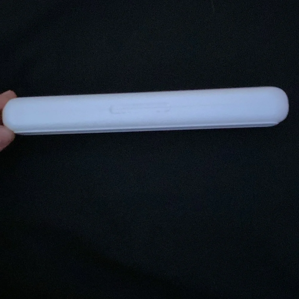 brand new apple pen not used at all just need to get rid if it
